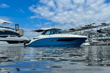 32' Sea Ray 2022 Yacht For Sale